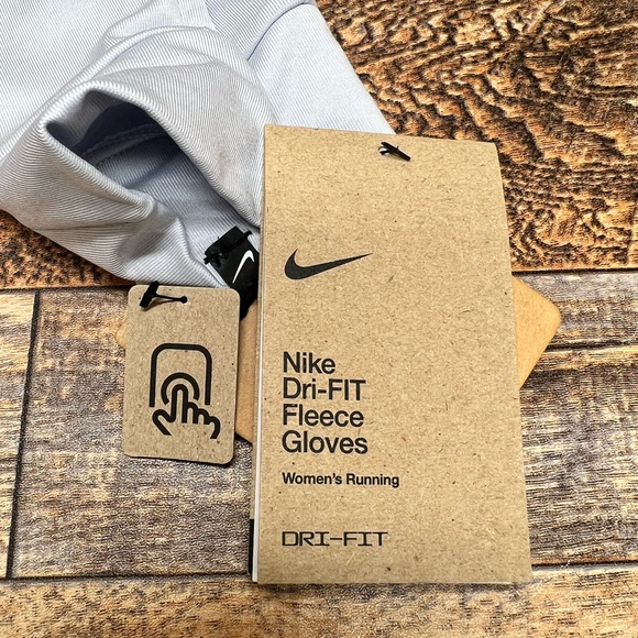 NEW NWT Nike Dri-FIT Fleece Women’s Running Gloves Various Sizes - Picture 3 of 7